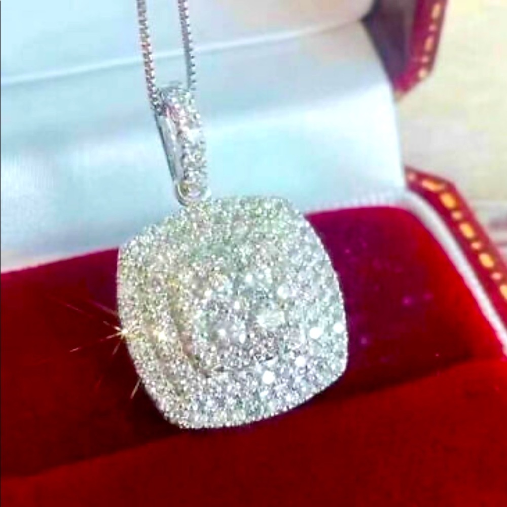 New 925 Diamond Necklace